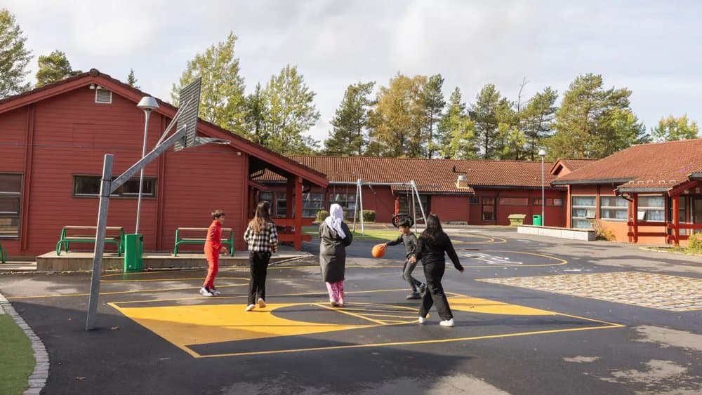 Styrker laget rundt elevene